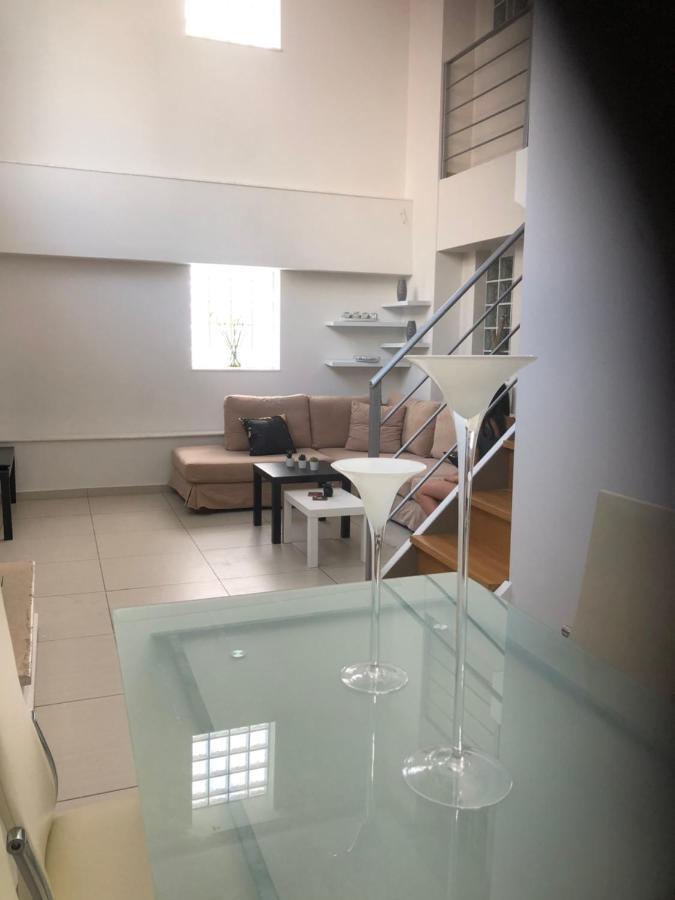 Maisonette Lux Modern Next To Metro Kerameikos 3 Rooms Athene Buitenkant foto